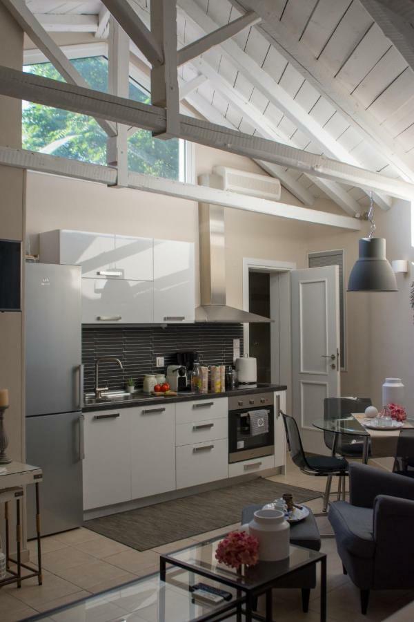 Meni Sweet Luxury Home Volos Buitenkant foto